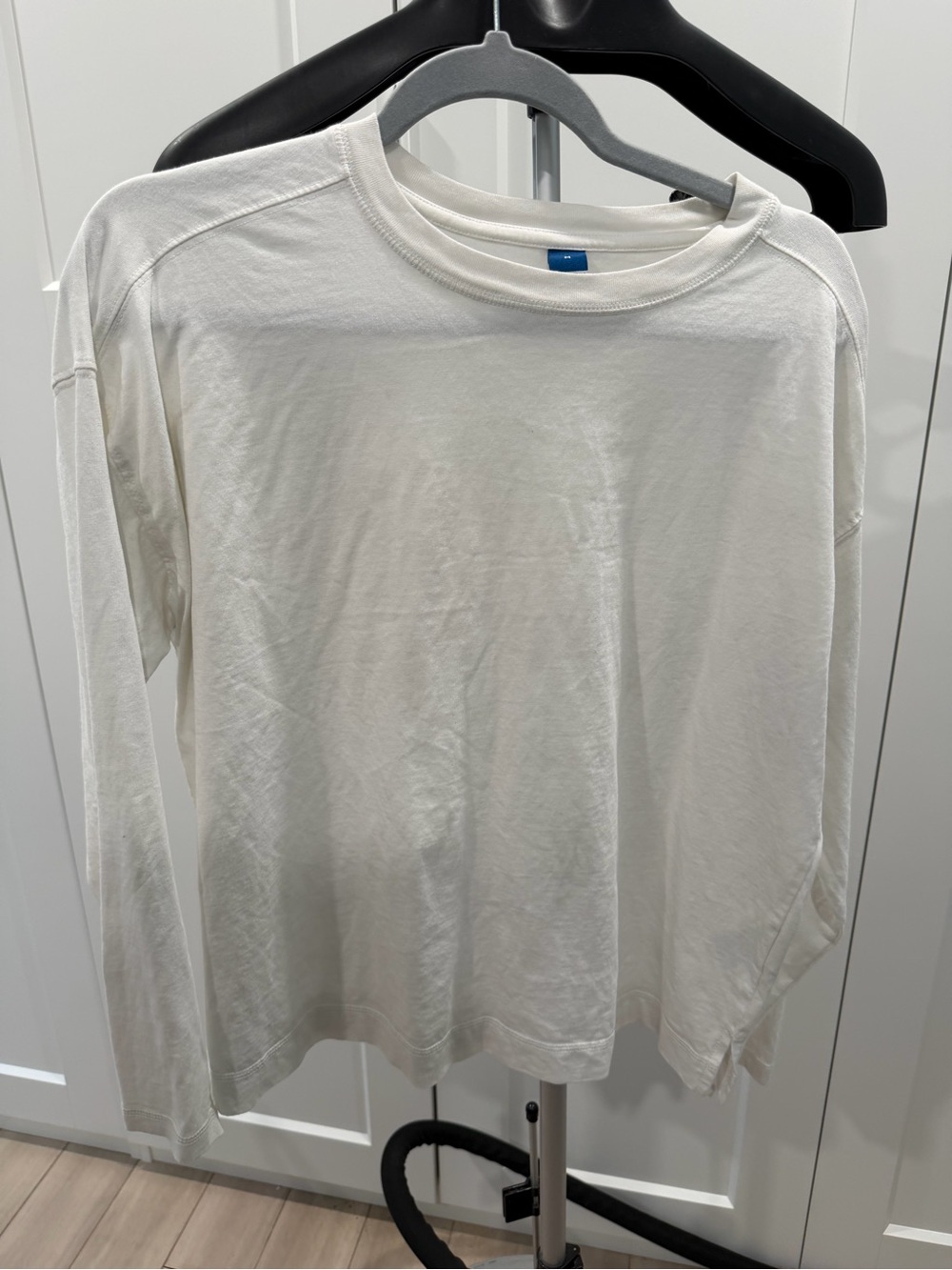 Old Navy White Crewneck T-Shirt